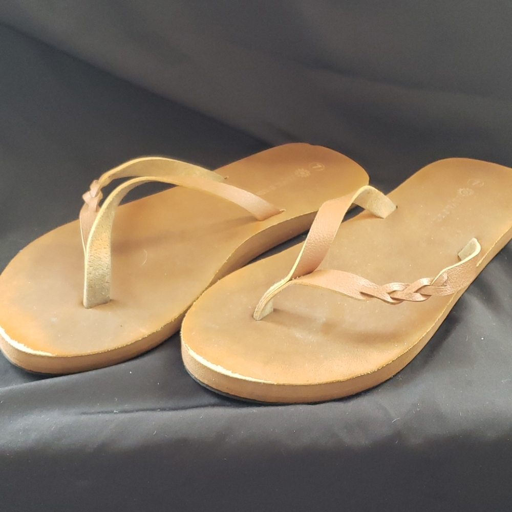 Raya sun flip flops
